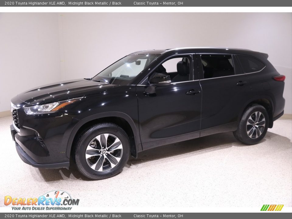 2020 Toyota Highlander XLE AWD Midnight Black Metallic / Black Photo #3