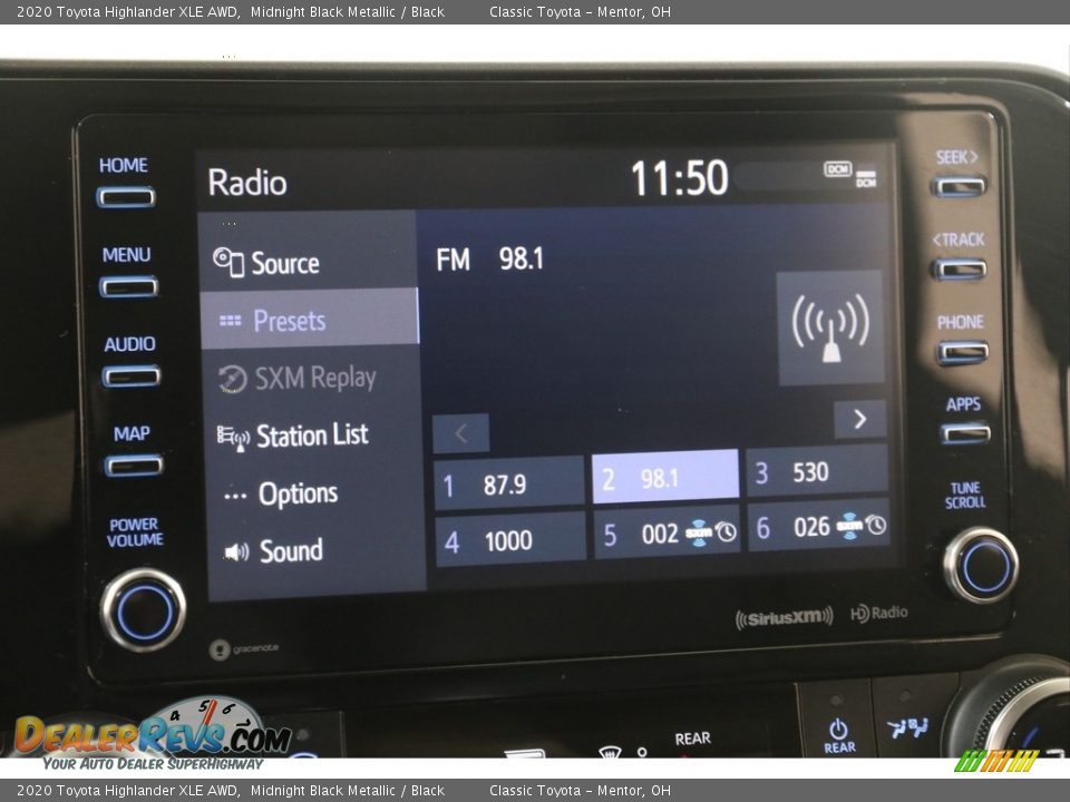 2020 Toyota Highlander XLE AWD Midnight Black Metallic / Black Photo #11