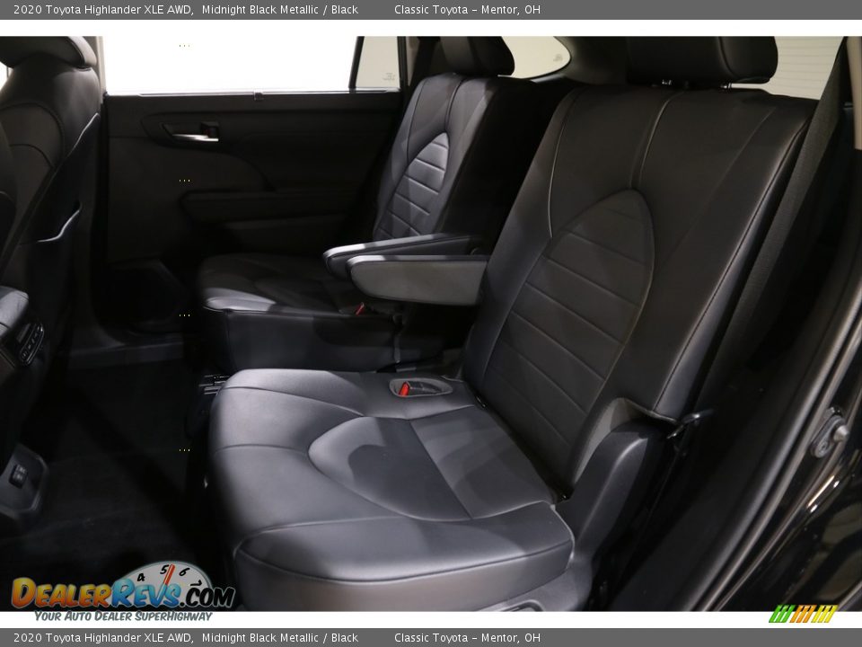2020 Toyota Highlander XLE AWD Midnight Black Metallic / Black Photo #19