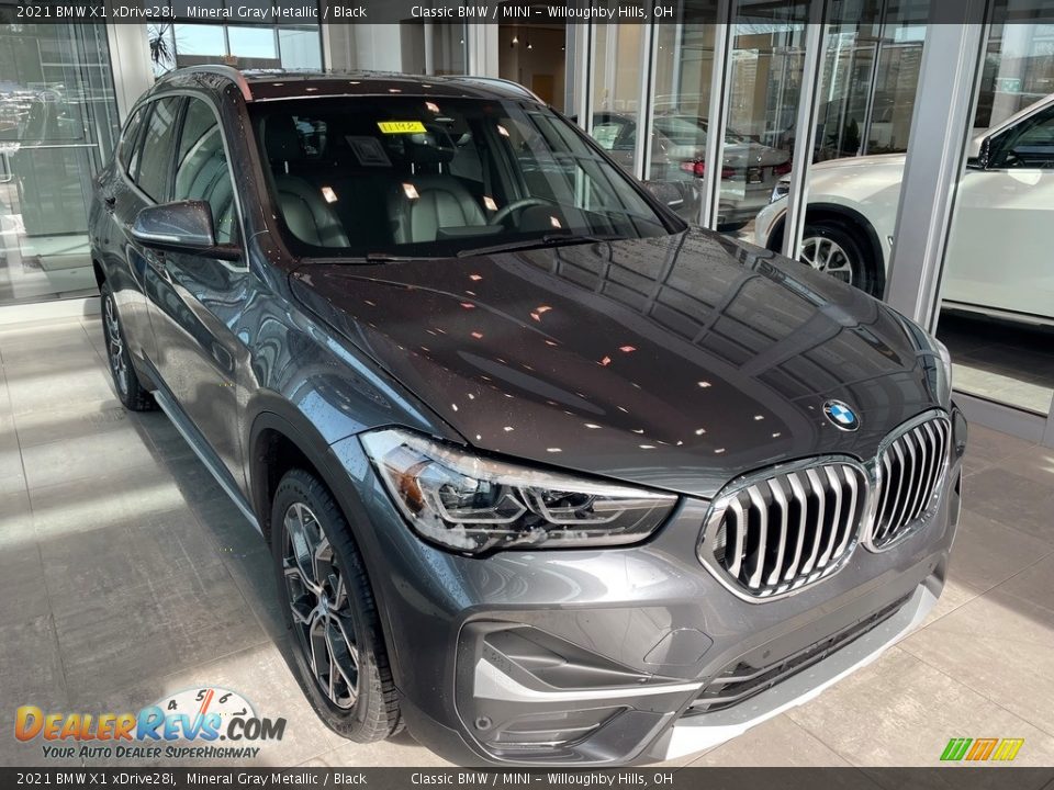 2021 BMW X1 xDrive28i Mineral Gray Metallic / Black Photo #1