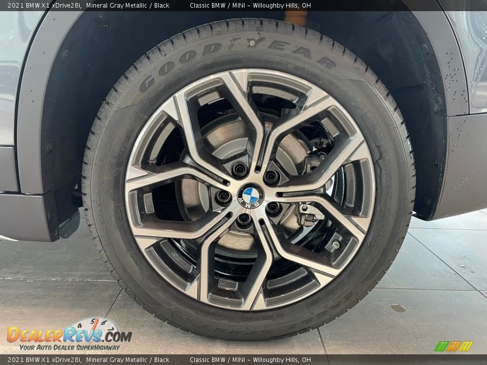 2021 BMW X1 xDrive28i Mineral Gray Metallic / Black Photo #5
