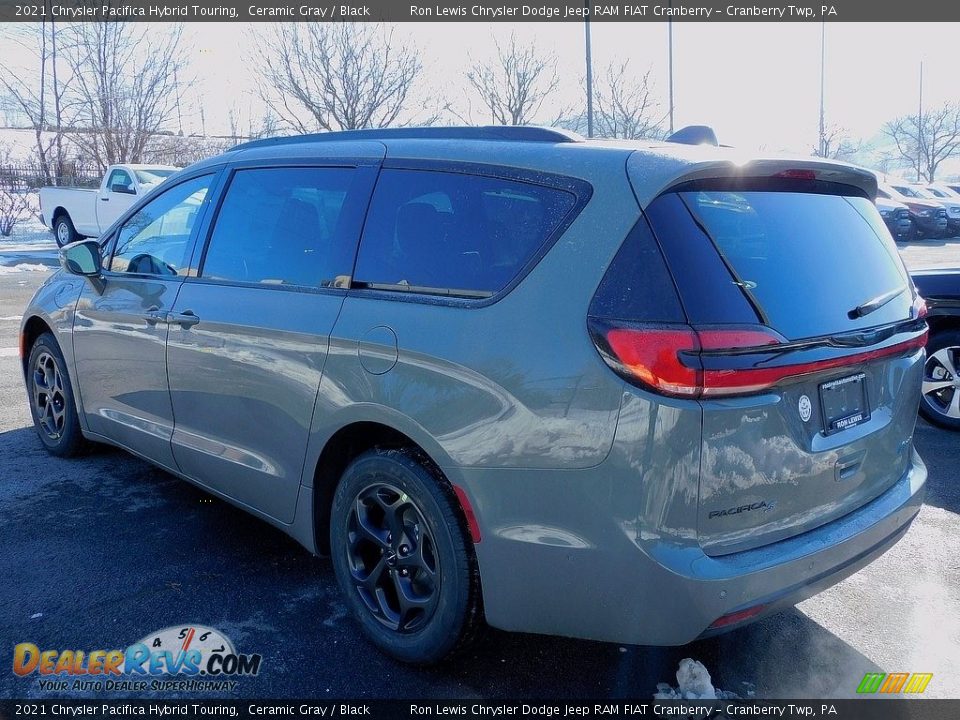 2021 Chrysler Pacifica Hybrid Touring Ceramic Gray / Black Photo #8