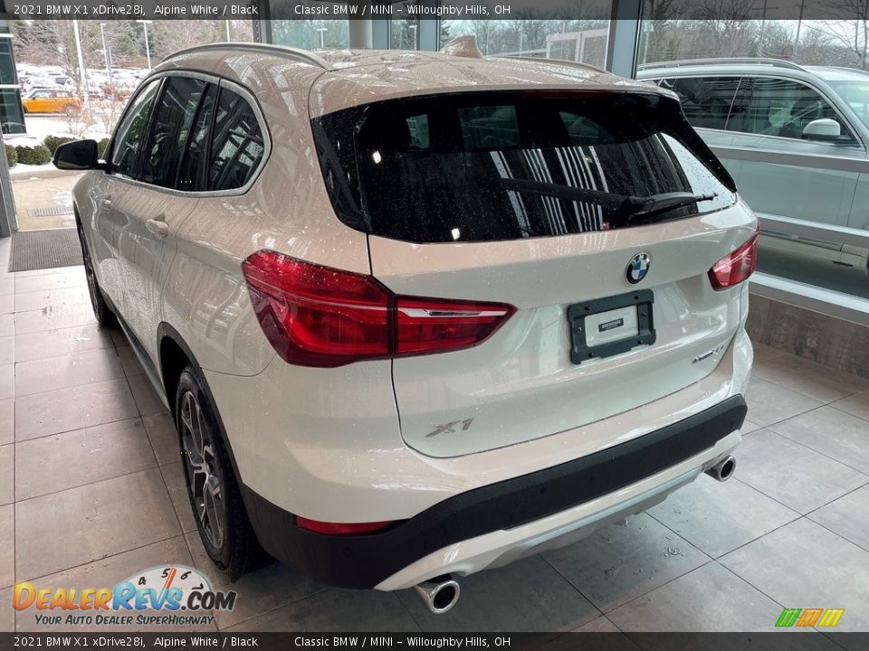 2021 BMW X1 xDrive28i Alpine White / Black Photo #2