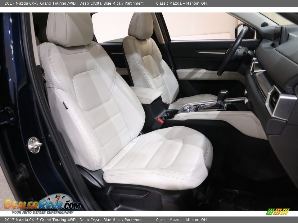 2017 Mazda CX-5 Grand Touring AWD Deep Crystal Blue Mica / Parchment Photo #16