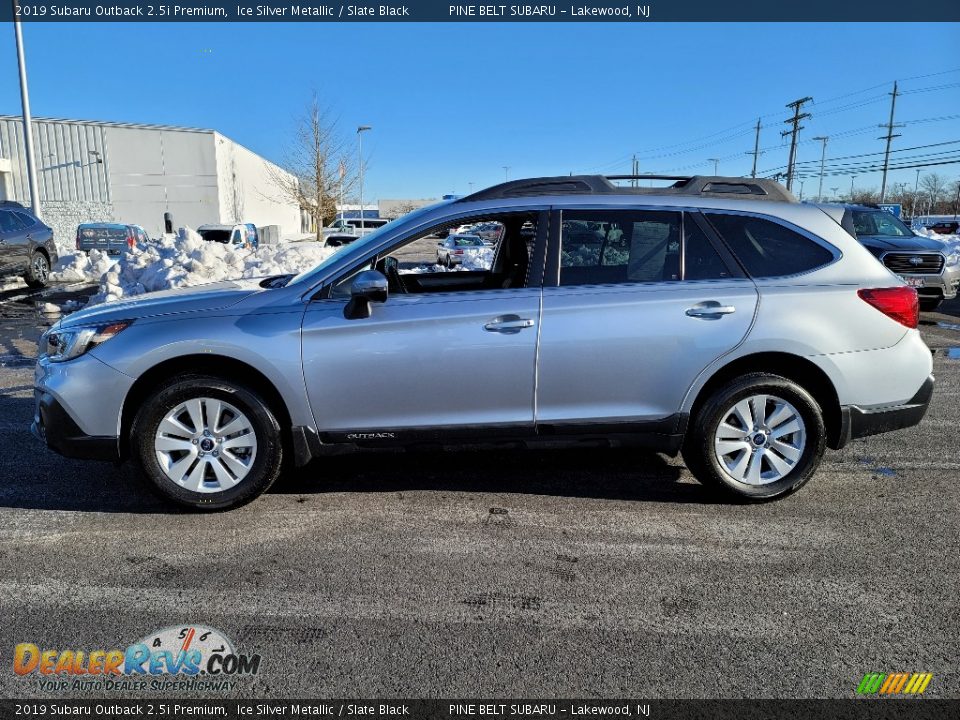 2019 Subaru Outback 2.5i Premium Ice Silver Metallic / Slate Black Photo #16