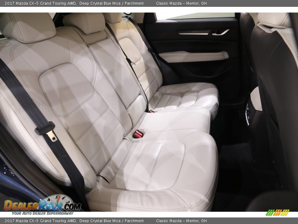 2017 Mazda CX-5 Grand Touring AWD Deep Crystal Blue Mica / Parchment Photo #17