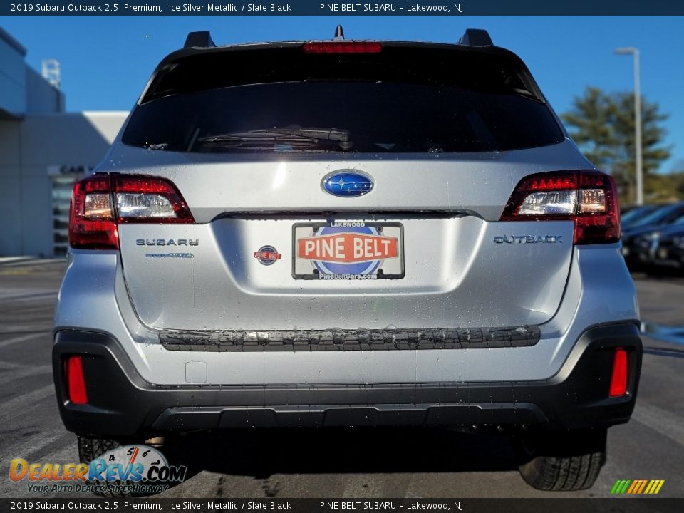 2019 Subaru Outback 2.5i Premium Ice Silver Metallic / Slate Black Photo #18