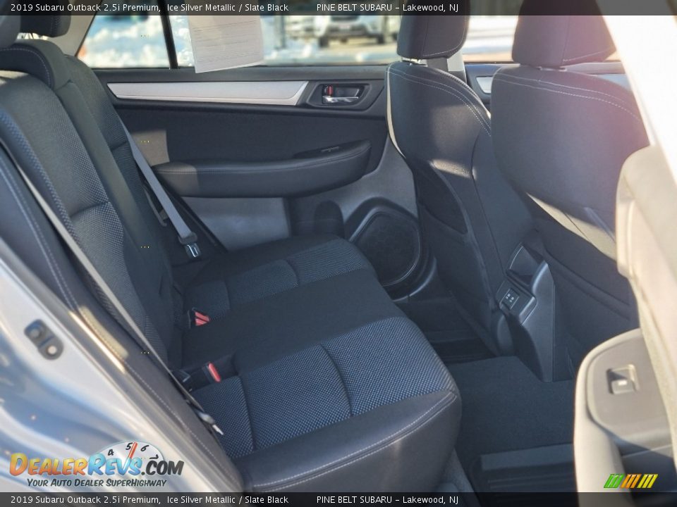 2019 Subaru Outback 2.5i Premium Ice Silver Metallic / Slate Black Photo #26