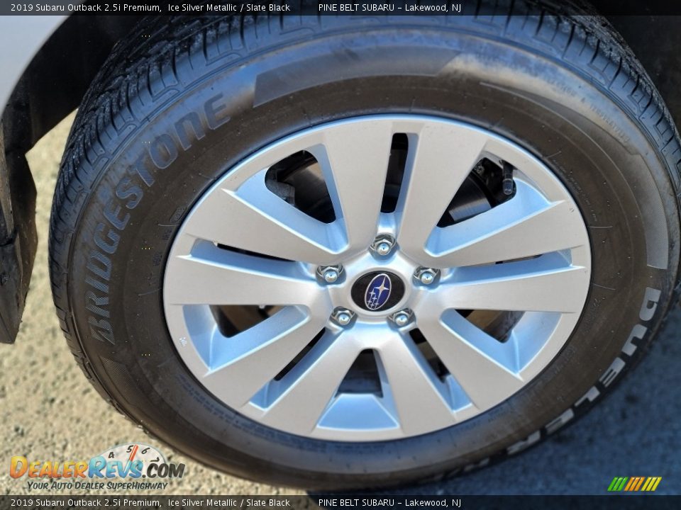 2019 Subaru Outback 2.5i Premium Ice Silver Metallic / Slate Black Photo #27