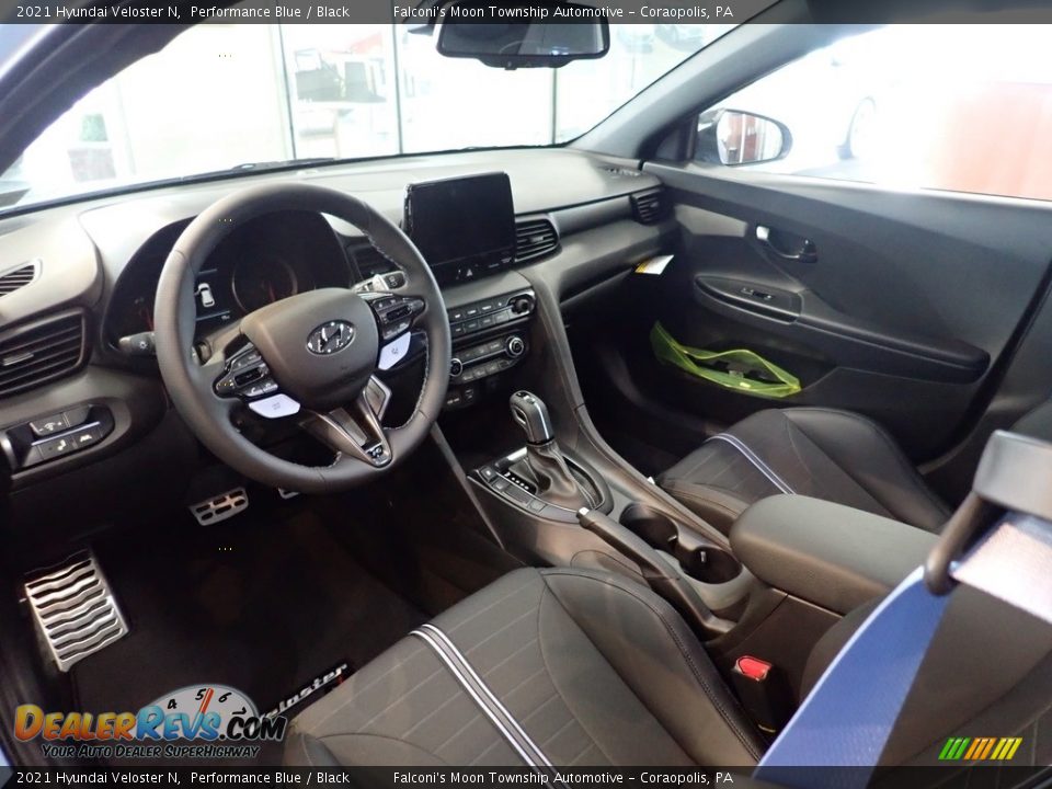 Black Interior - 2021 Hyundai Veloster N Photo #9