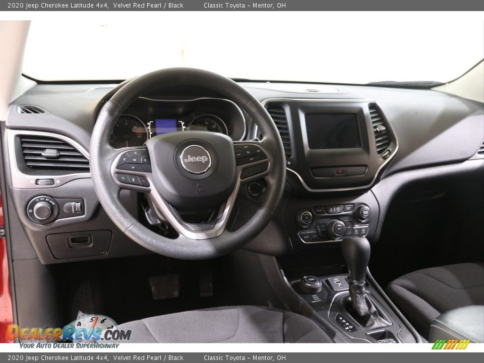 2020 Jeep Cherokee Latitude 4x4 Velvet Red Pearl / Black Photo #6