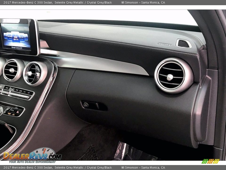 2017 Mercedes-Benz C 300 Sedan Selenite Grey Metallic / Crystal Grey/Black Photo #16