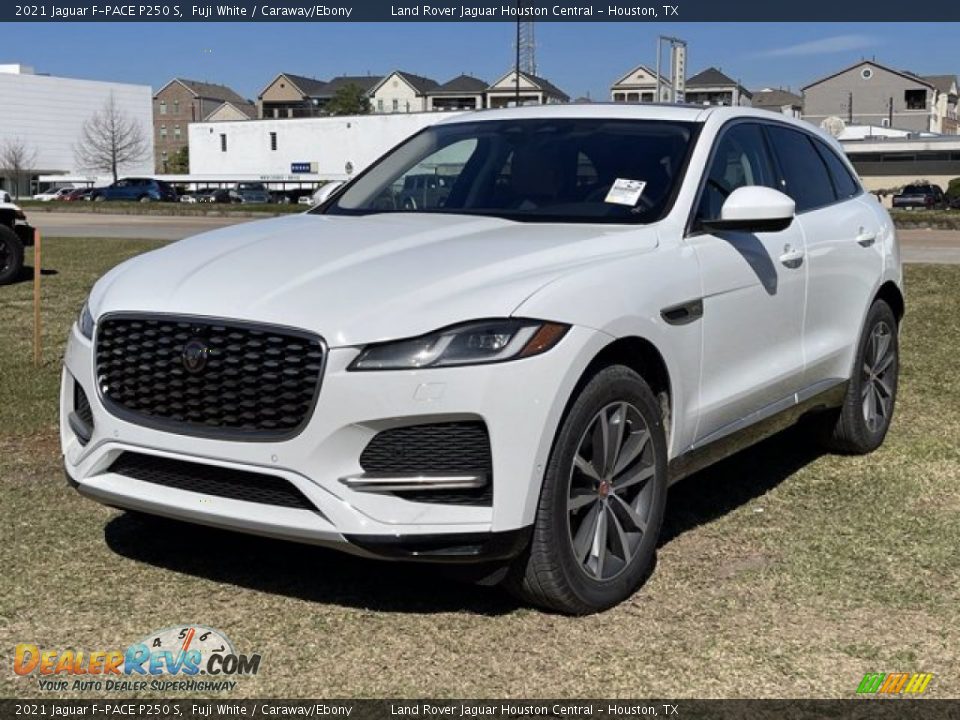 Front 3/4 View of 2021 Jaguar F-PACE P250 S Photo #2