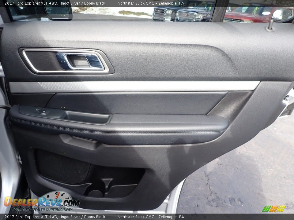 2017 Ford Explorer XLT 4WD Ingot Silver / Ebony Black Photo #8