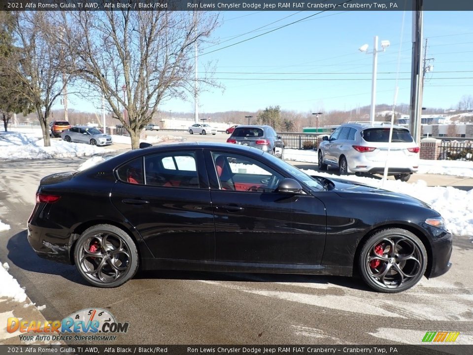 2021 Alfa Romeo Giulia TI AWD Alfa Black / Black/Red Photo #4