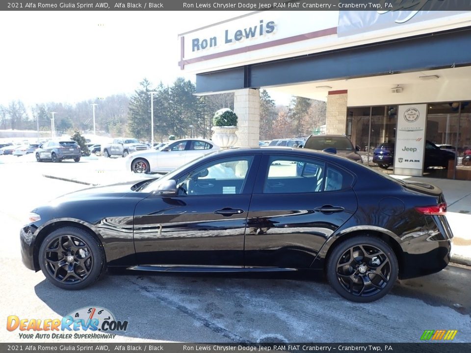 2021 Alfa Romeo Giulia Sprint AWD Alfa Black / Black Photo #9