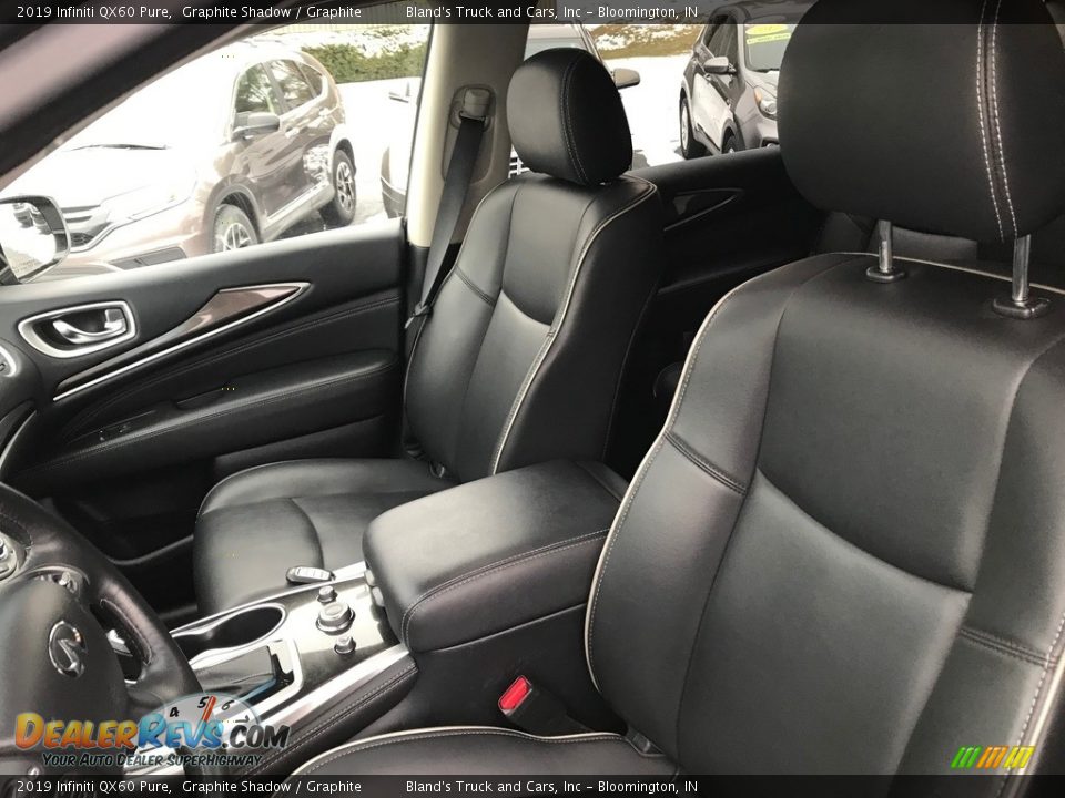 Front Seat of 2019 Infiniti QX60 Pure Photo #14