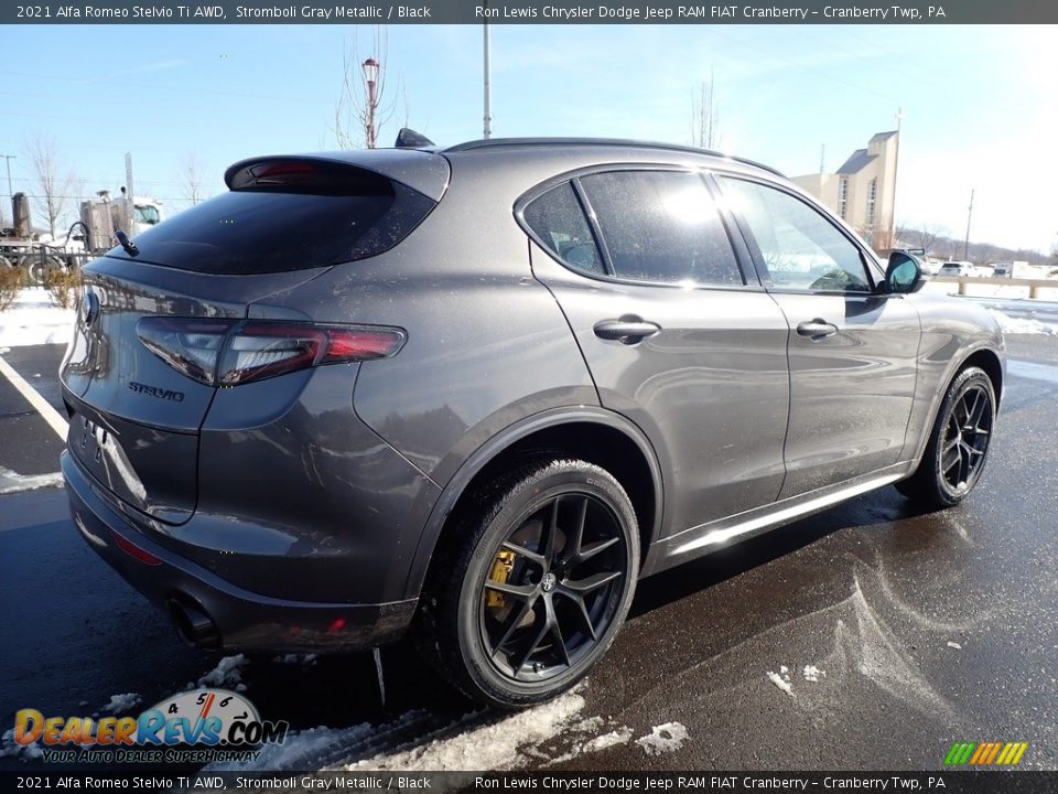 2021 Alfa Romeo Stelvio Ti AWD Stromboli Gray Metallic / Black Photo #5