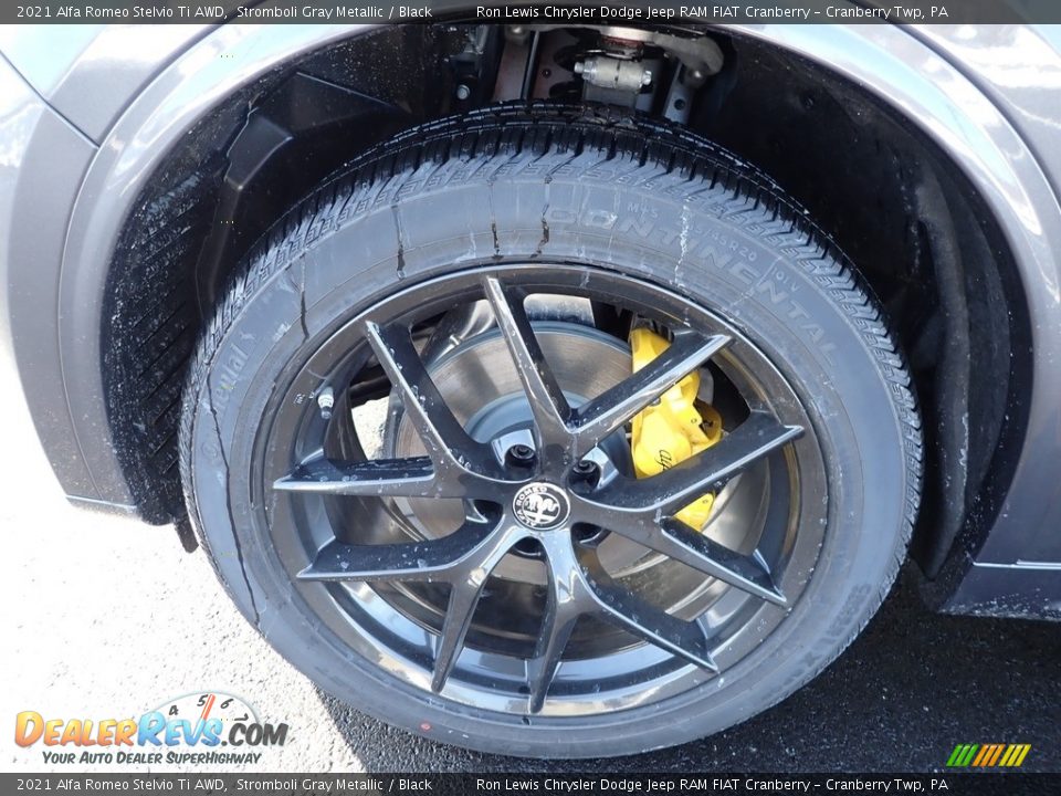 2021 Alfa Romeo Stelvio Ti AWD Wheel Photo #10