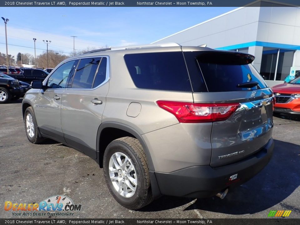 2018 Chevrolet Traverse LT AWD Pepperdust Metallic / Jet Black Photo #4