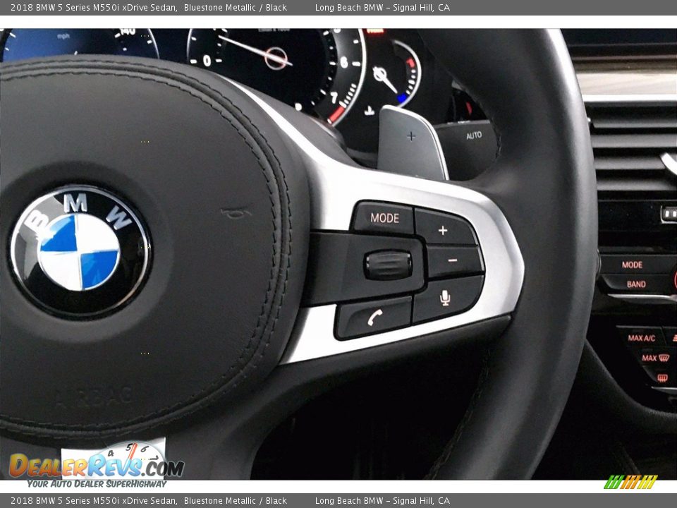 2018 BMW 5 Series M550i xDrive Sedan Steering Wheel Photo #19