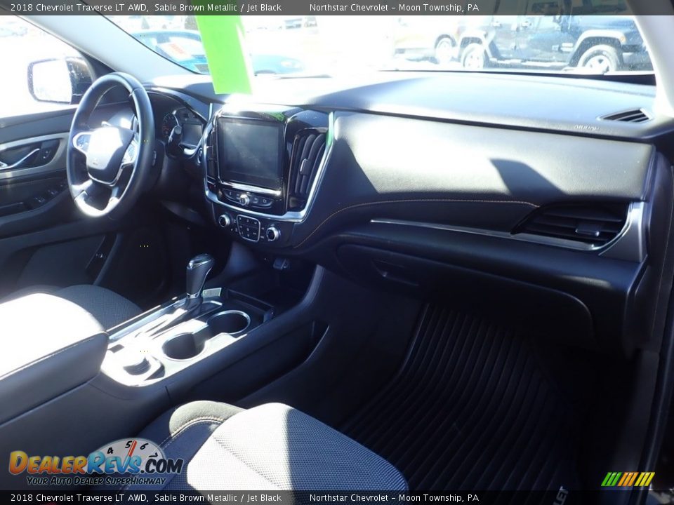 2018 Chevrolet Traverse LT AWD Sable Brown Metallic / Jet Black Photo #16