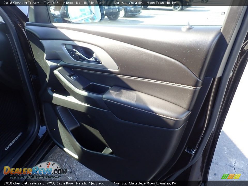 2018 Chevrolet Traverse LT AWD Sable Brown Metallic / Jet Black Photo #17