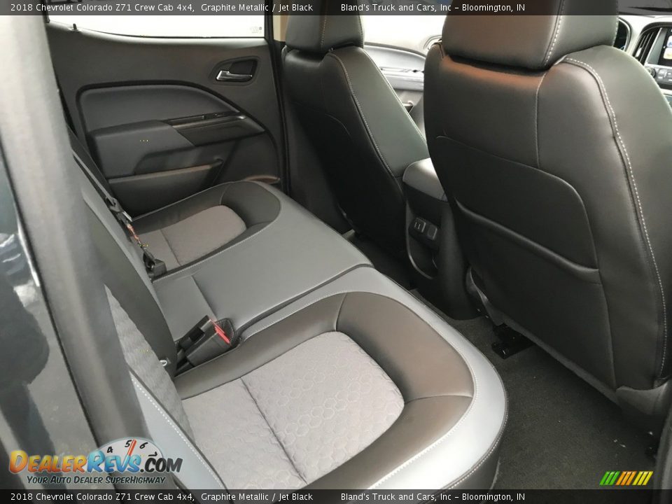 2018 Chevrolet Colorado Z71 Crew Cab 4x4 Graphite Metallic / Jet Black Photo #33