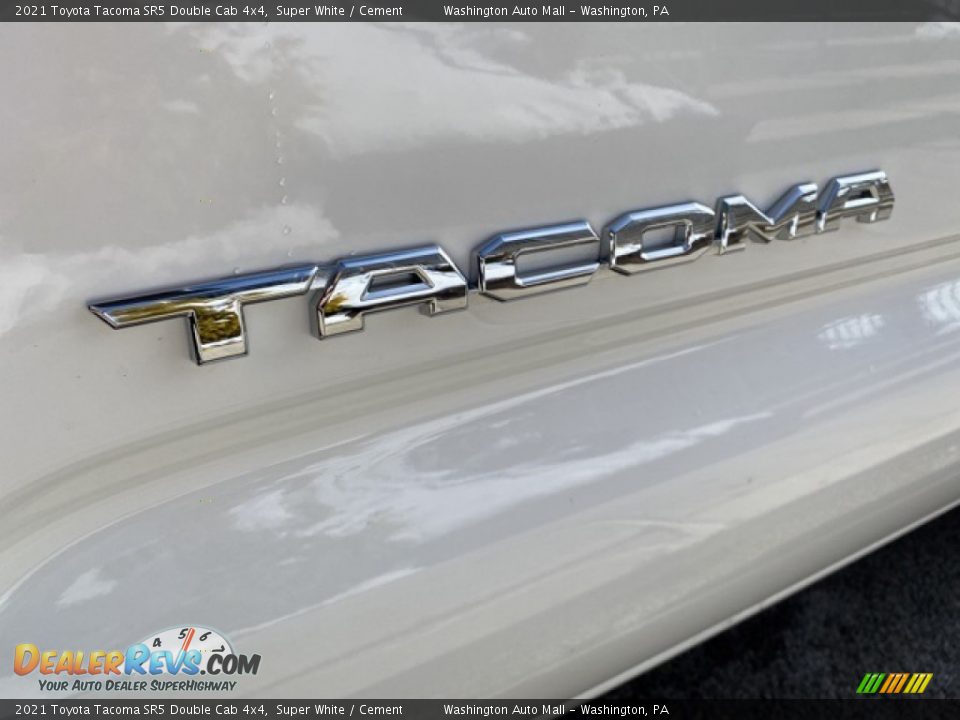 2021 Toyota Tacoma SR5 Double Cab 4x4 Super White / Cement Photo #24