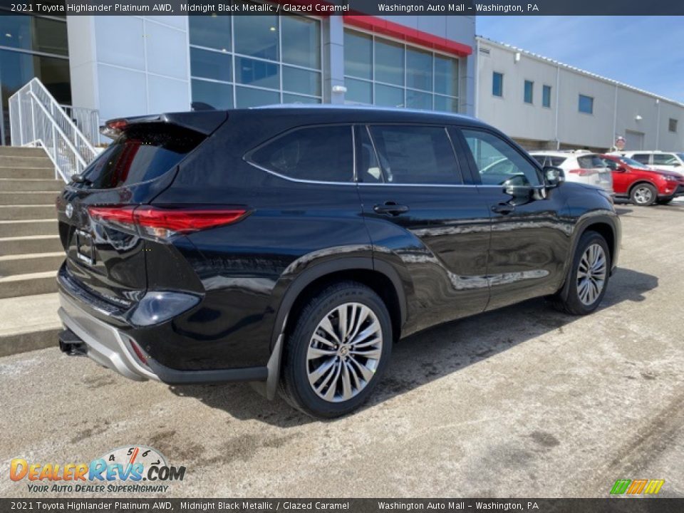 2021 Toyota Highlander Platinum AWD Midnight Black Metallic / Glazed Caramel Photo #13