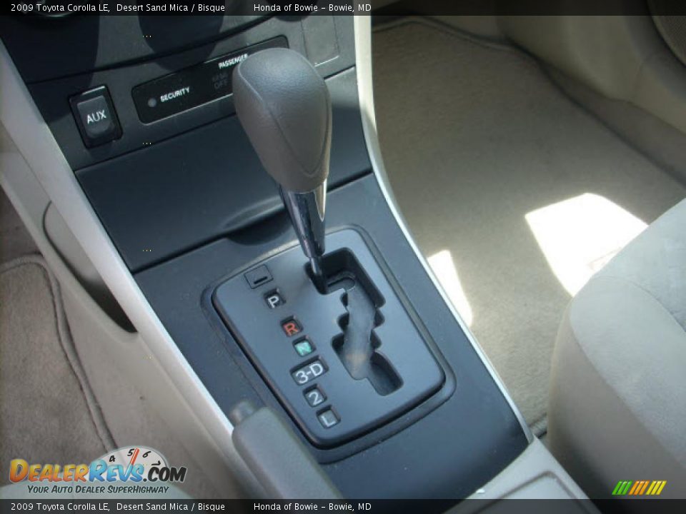 2009 Toyota Corolla LE Desert Sand Mica / Bisque Photo #14