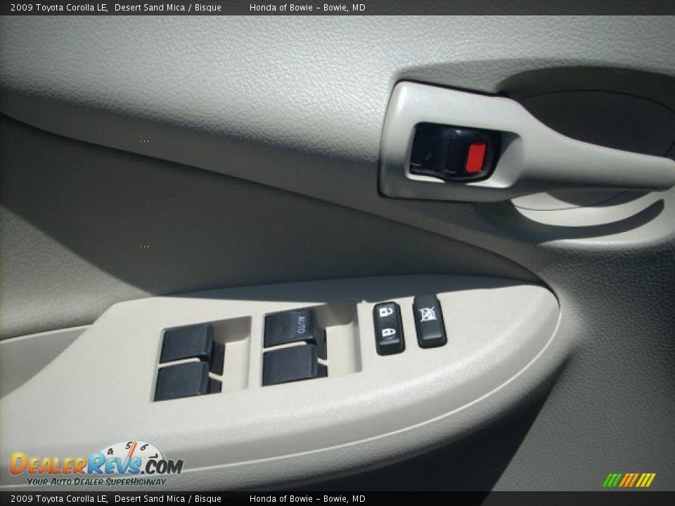 2009 Toyota Corolla LE Desert Sand Mica / Bisque Photo #17