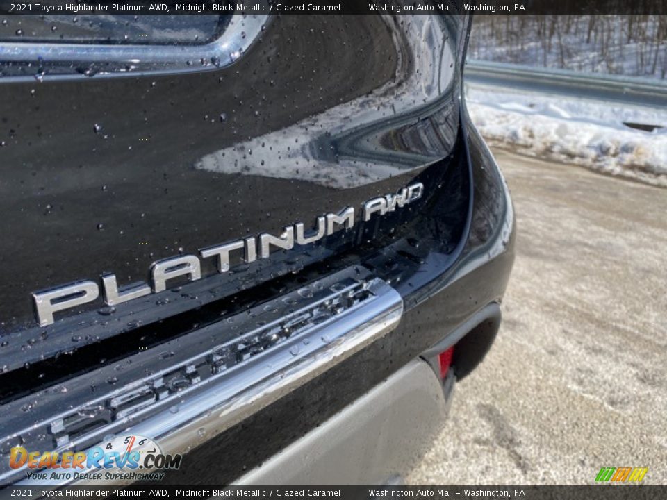 2021 Toyota Highlander Platinum AWD Midnight Black Metallic / Glazed Caramel Photo #25