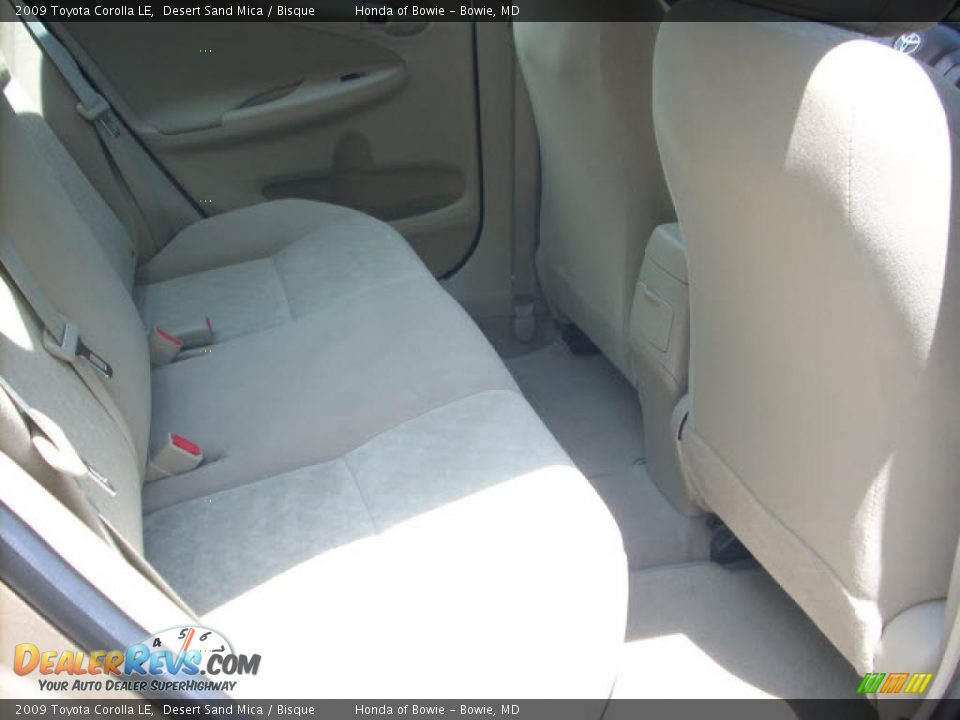 2009 Toyota Corolla LE Desert Sand Mica / Bisque Photo #19