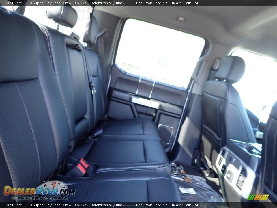 2021 Ford F250 Super Duty Lariat Crew Cab 4x4 Oxford White / Black Photo #11