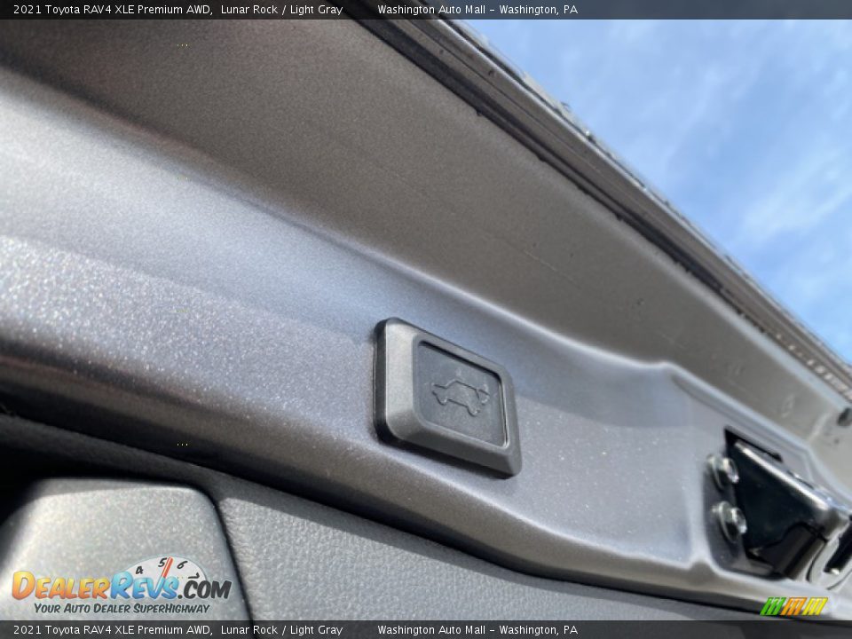 2021 Toyota RAV4 XLE Premium AWD Lunar Rock / Light Gray Photo #30