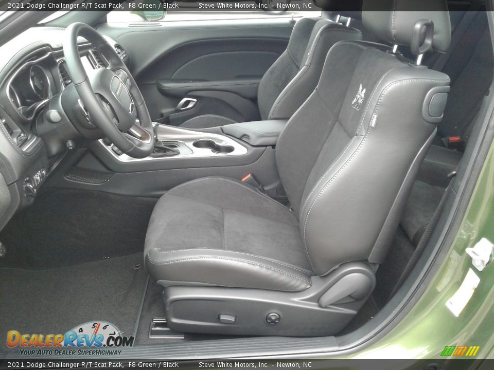 Front Seat of 2021 Dodge Challenger R/T Scat Pack Photo #10