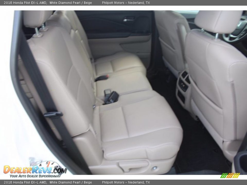 2018 Honda Pilot EX-L AWD White Diamond Pearl / Beige Photo #25