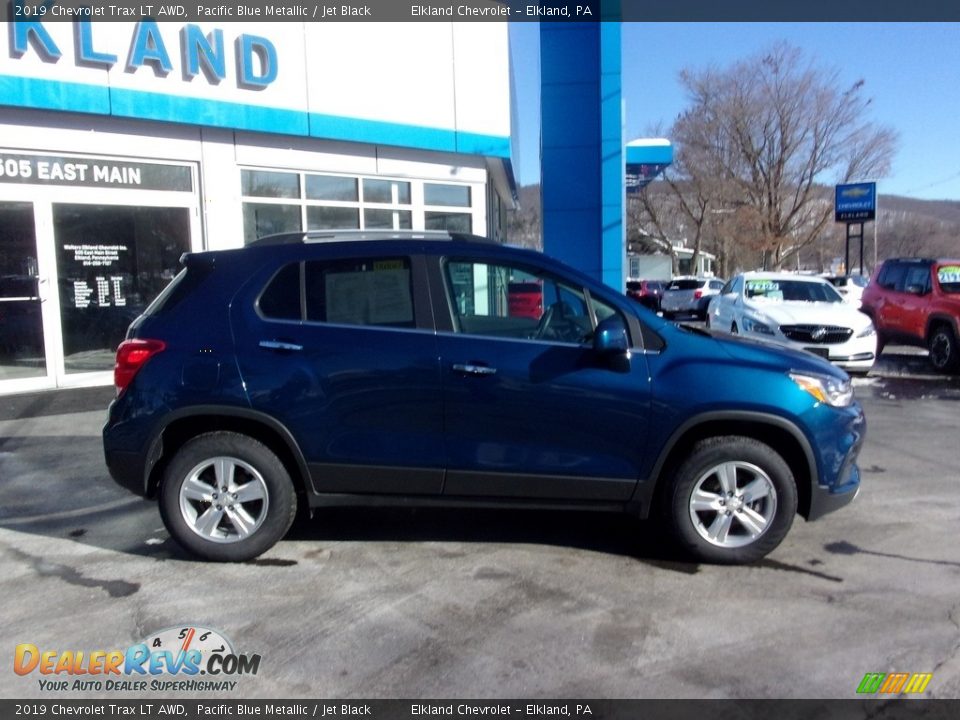 2019 Chevrolet Trax LT AWD Pacific Blue Metallic / Jet Black Photo #2