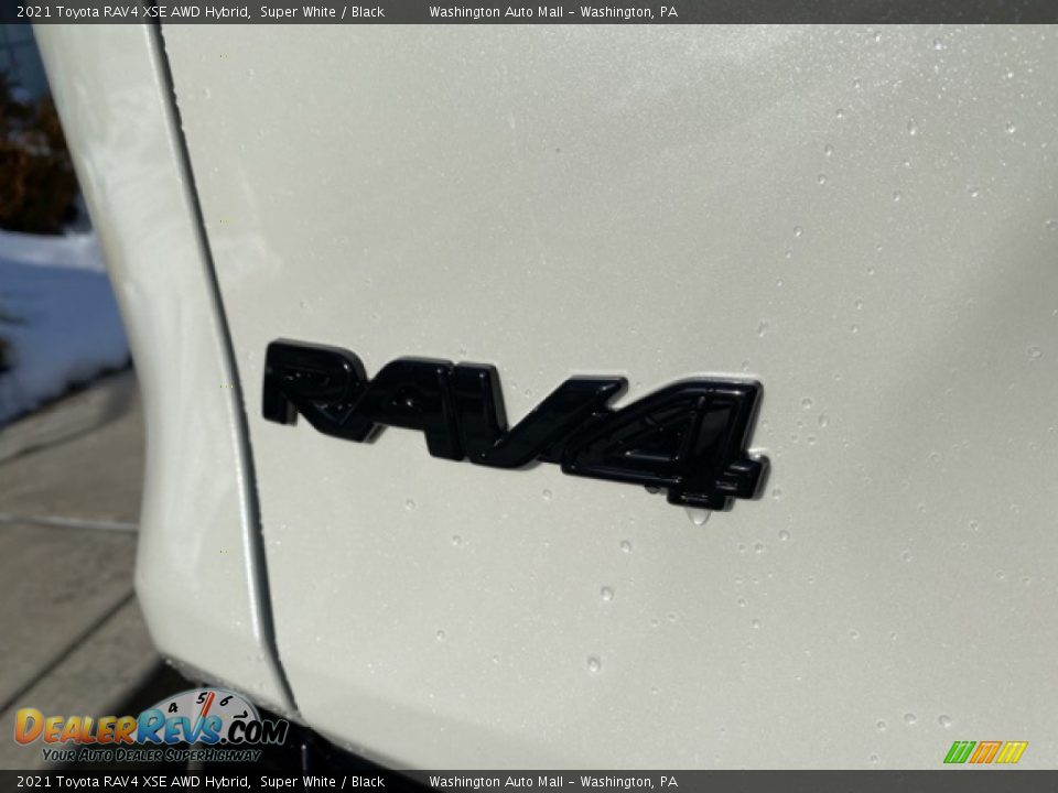 2021 Toyota RAV4 XSE AWD Hybrid Super White / Black Photo #25