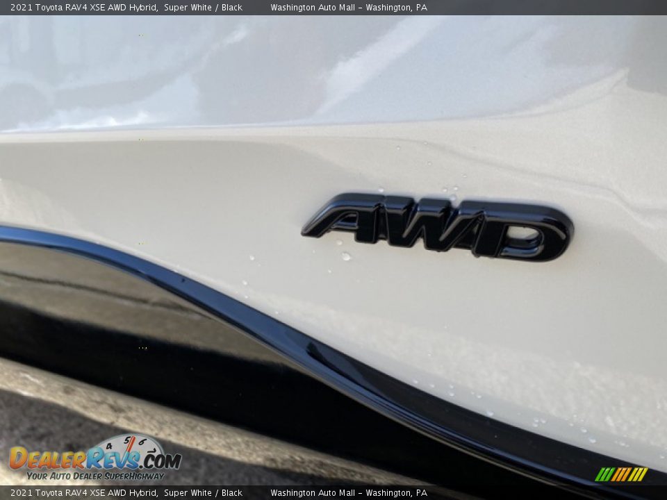 2021 Toyota RAV4 XSE AWD Hybrid Super White / Black Photo #26