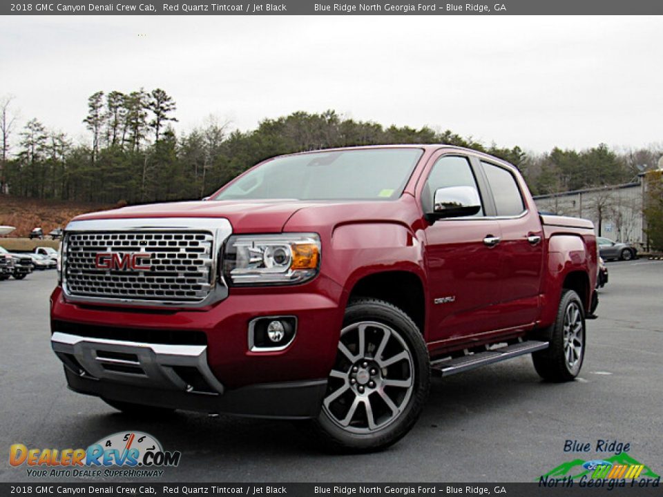 Front 3/4 View of 2018 GMC Canyon Denali Crew Cab Photo #1