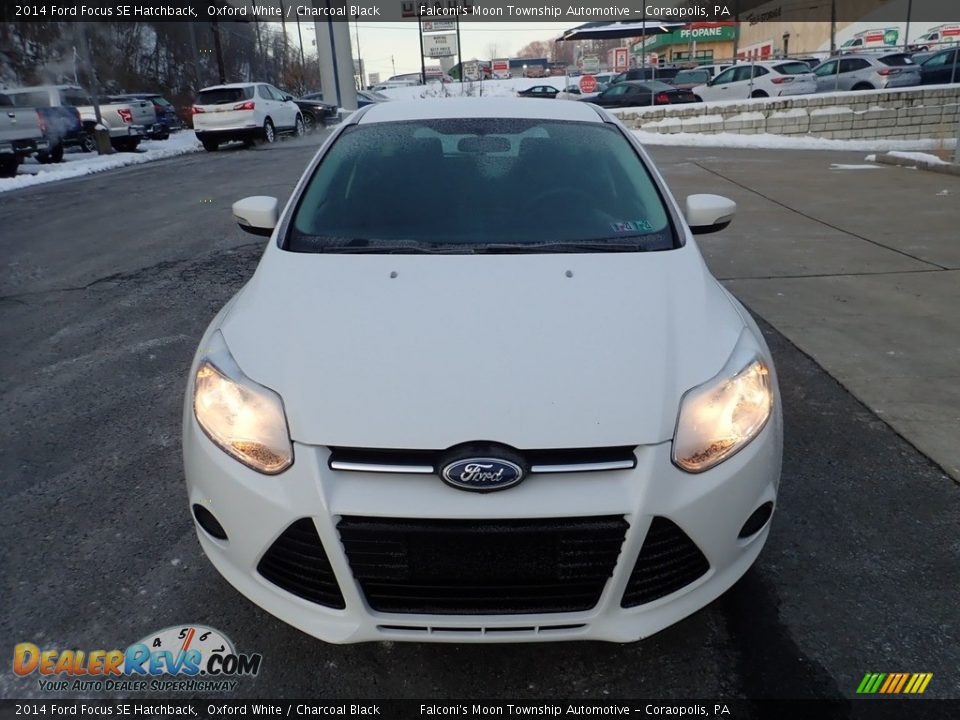 2014 Ford Focus SE Hatchback Oxford White / Charcoal Black Photo #8