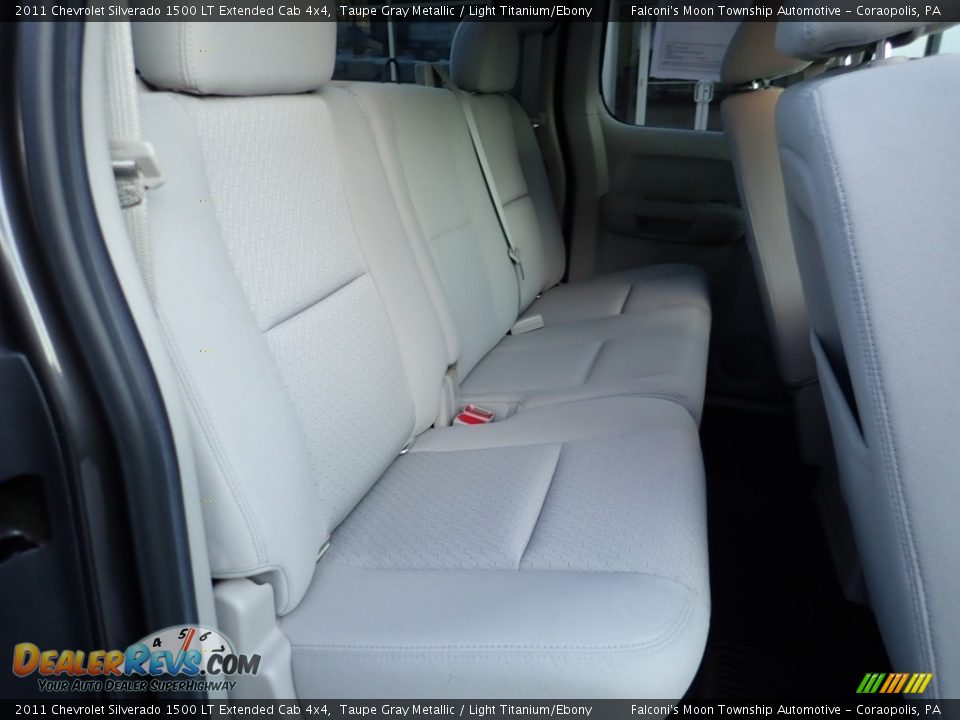 2011 Chevrolet Silverado 1500 LT Extended Cab 4x4 Taupe Gray Metallic / Light Titanium/Ebony Photo #13