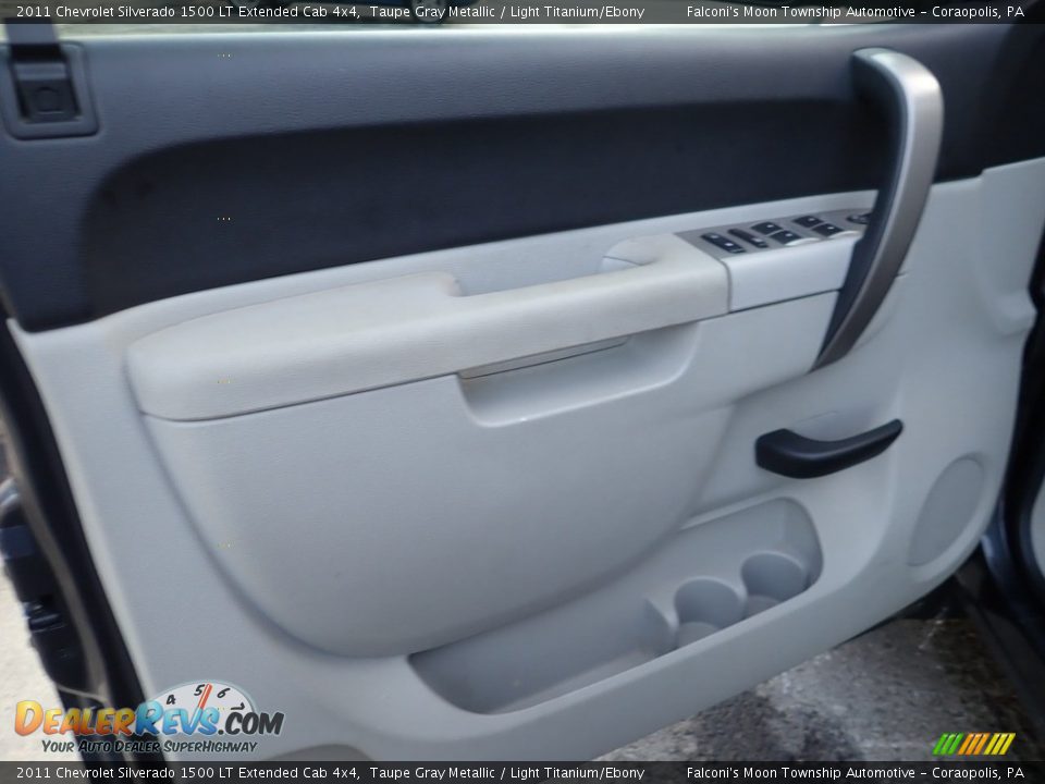 2011 Chevrolet Silverado 1500 LT Extended Cab 4x4 Taupe Gray Metallic / Light Titanium/Ebony Photo #19