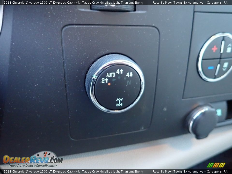 2011 Chevrolet Silverado 1500 LT Extended Cab 4x4 Taupe Gray Metallic / Light Titanium/Ebony Photo #22
