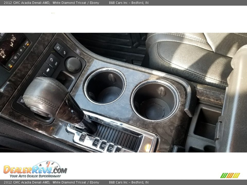 2012 GMC Acadia Denali AWD White Diamond Tricoat / Ebony Photo #15
