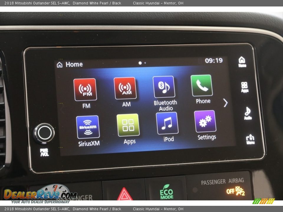 2018 Mitsubishi Outlander SEL S-AWC Diamond White Pearl / Black Photo #10