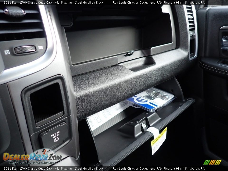 2021 Ram 1500 Classic Quad Cab 4x4 Maximum Steel Metallic / Black Photo #18