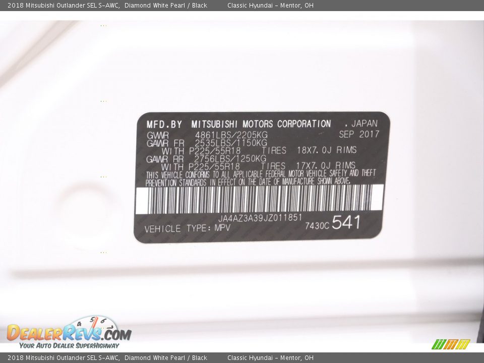 2018 Mitsubishi Outlander SEL S-AWC Diamond White Pearl / Black Photo #24